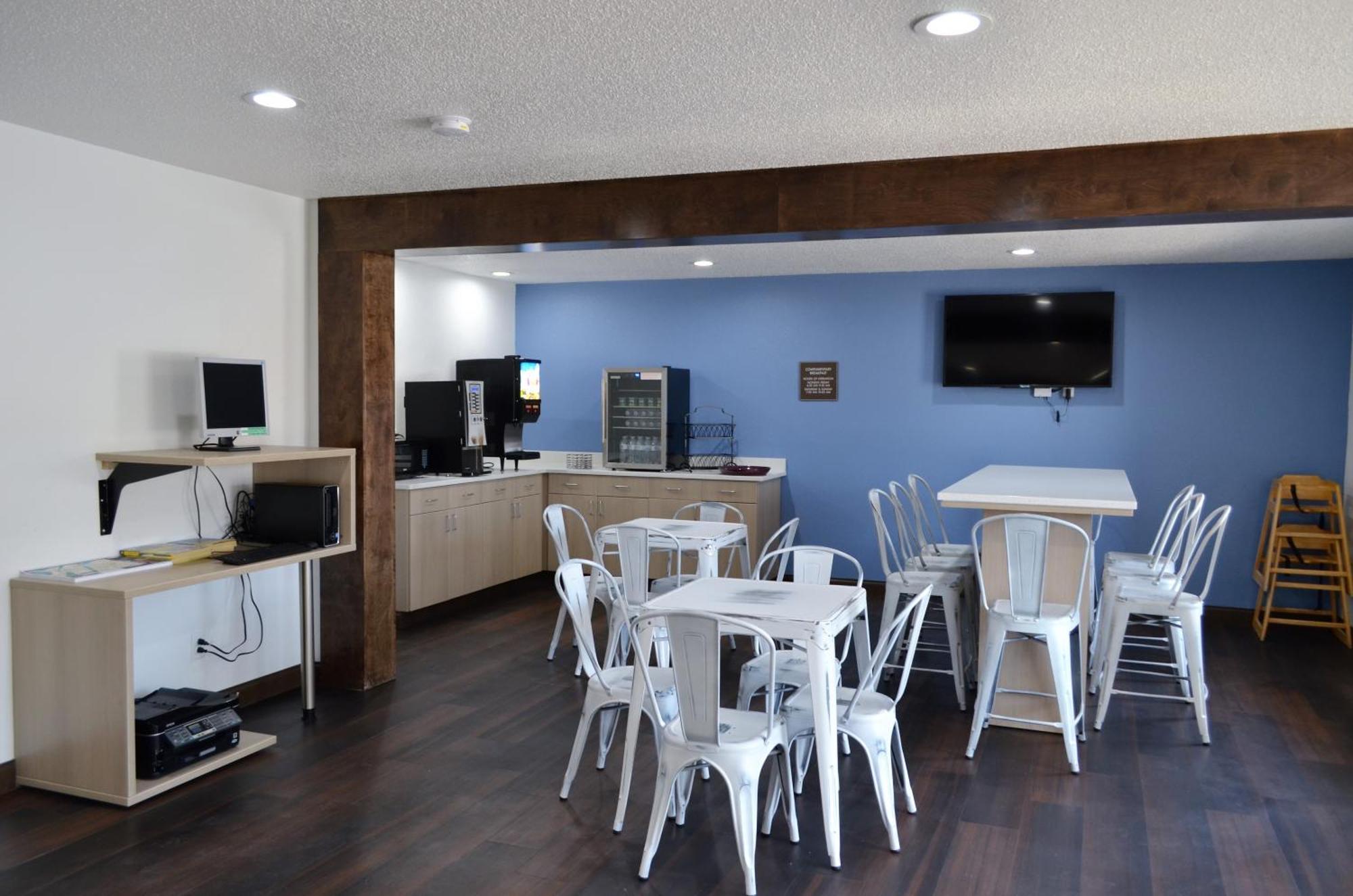 Hotel Athena
