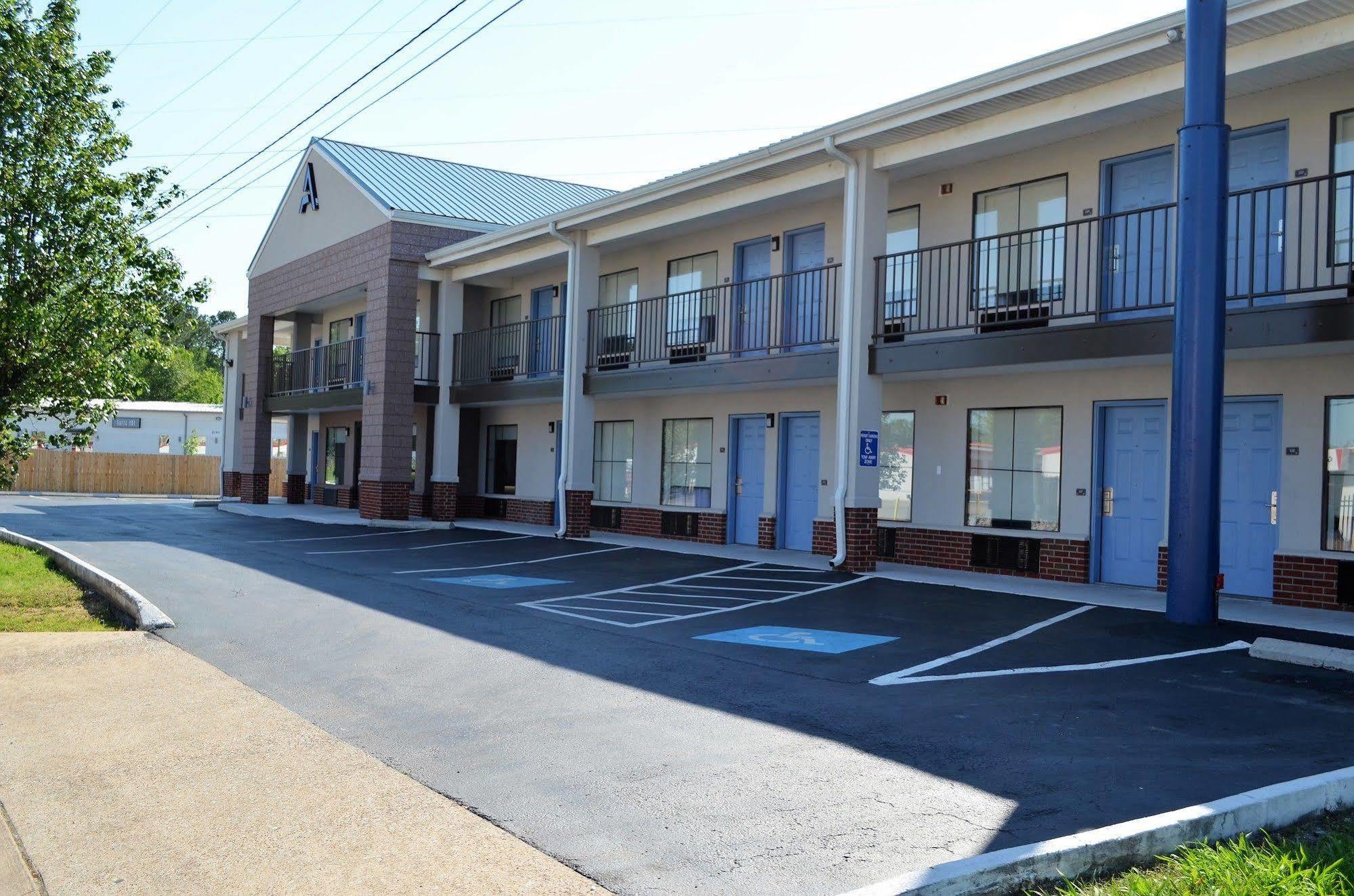 Hotel Athena